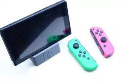 Nintendo Switch Portable Dock - with spring-loaded conector + kickstand