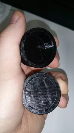 Simple Cylindrical Box