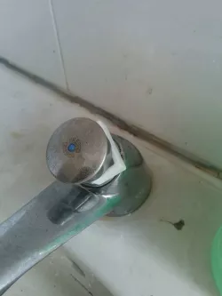 Water Saving Tap Clip