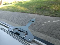 Window airing bracket