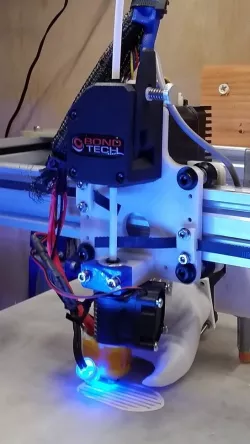 Bondtech BMG extruder mount for C-Bot