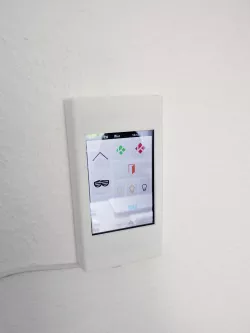 iPod Touch 4th gen wall mount