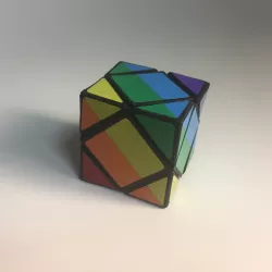 Mini Skewb (35mm)