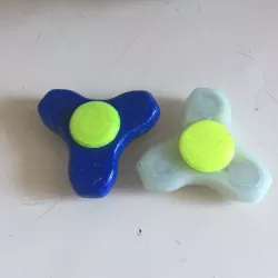 yet another fidget spinner - short fingers version - M8 nuts
