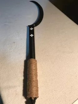 An Arakh, the preferred weapon of the "Horselords" as seen on TVs "Game of Thrones"
