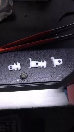 attache rampe le pour profilé 20*20