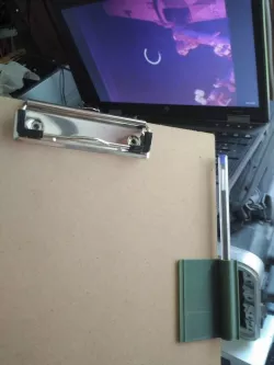 Better 3 mm Clipboard Bic Pen Holder and making-of video