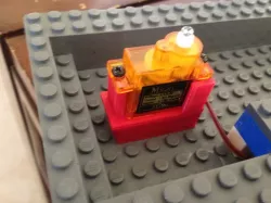 Lego Servo Holder