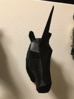 Low poly unicorn head