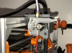 All New Spring Loaded Bowden Extruder