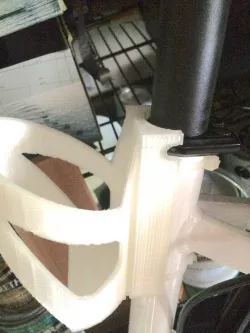 E-bike water bottle holder modified for no screws