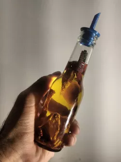 Chili Oil Pourer