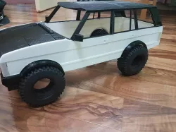 RANGE ROVER 1/10TH SCALE