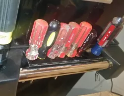 Screwdriver Holder for Kobalt Toolbox Handle Area