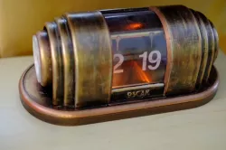 Art Deco Flip Clock (Bioshock)