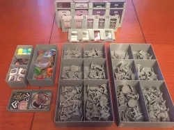 Massive Darkness tray card holders and miniatures