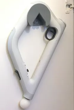 Aim Controller Hanger