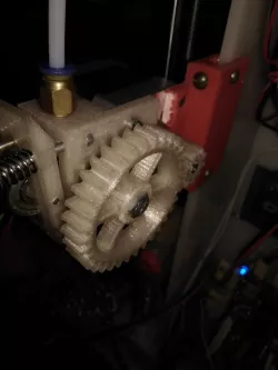 Geared Bowden Extruder