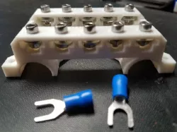 Hypercube X Gantry LM8UU bearing clamp with wire terminal block