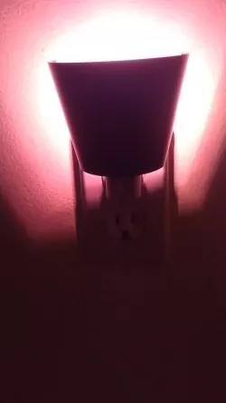 Lamp shade for night light