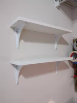Simple Shelf Bracket
