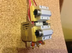 Zonestar Print Head 45mm Bushing Holder Mod LM8LUU