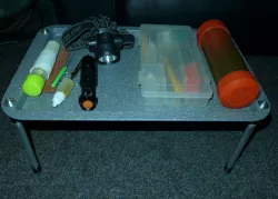 Bivvy table / small camping table for under $10,-