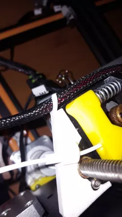 cr-10 clip on filament guide with ptfe tube retainer