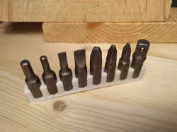 Customizable minimalist bit holder