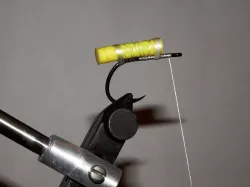 Fly lure rattler