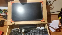 Laptop in wooden box project (Lenovo x220 + 10" LCD)
