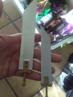 MINI BUSTER SWORD