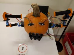 Pumpkin Bot (Arduino)