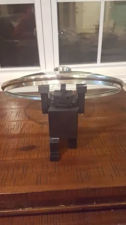 Robbie The Robot Holder