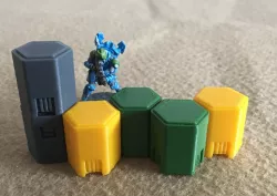 Stackable hexagonal crate