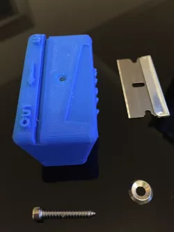 Winter Is Here ! (WINDSCREEN WIPER CUTTER)