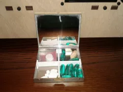 Medicine Divider