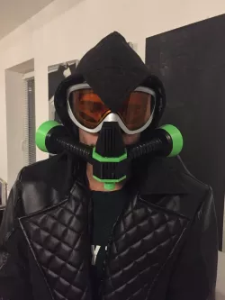 Fallout Raider Gas Mask (cosplay)
