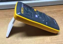 Fluke 101 multi meter simple stand