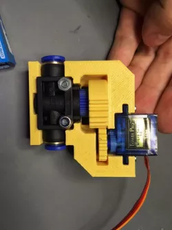 Mini servo valve - geared