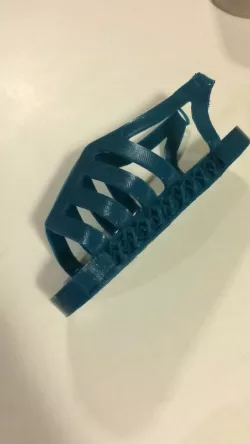 Sandalia para chicos en una sola pieza.