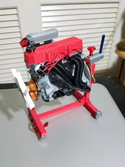 1/10 scale Toyota 22RE Motor. working model