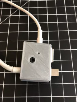 Apple Thunderbolt Display to MacBook dongle