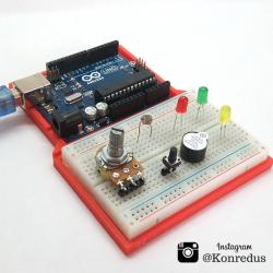 Archivo 3D gratuito Soporte VESA 100x100 para Arduino Uno 👽・Idea