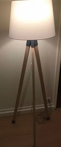 Lampadaire trépieds bois