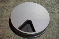 Pet Feeder Model B