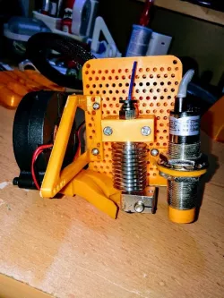 Radial 5015 Fan-Mount for plastikjunkies.de E3D V6 – Customizer – Carrier V1.0