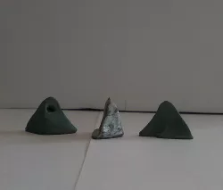 Sharp stone