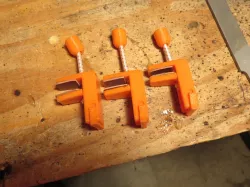 Small quick release clamp