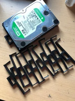 Universal 3,5" HDD Caddy for server or NAS